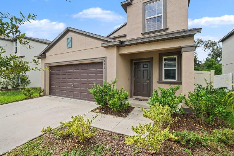 5 bedroom Single Family Residence at 6259 Back Forty Loop, Abbott Square Ph 1B, Zephyrhills — photo 3