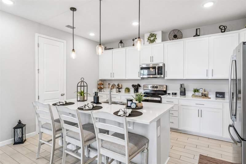 4 bedroom Single Family Residence at 10381 Church Hammock Road, Silver Basin, Leesburg — photo 3