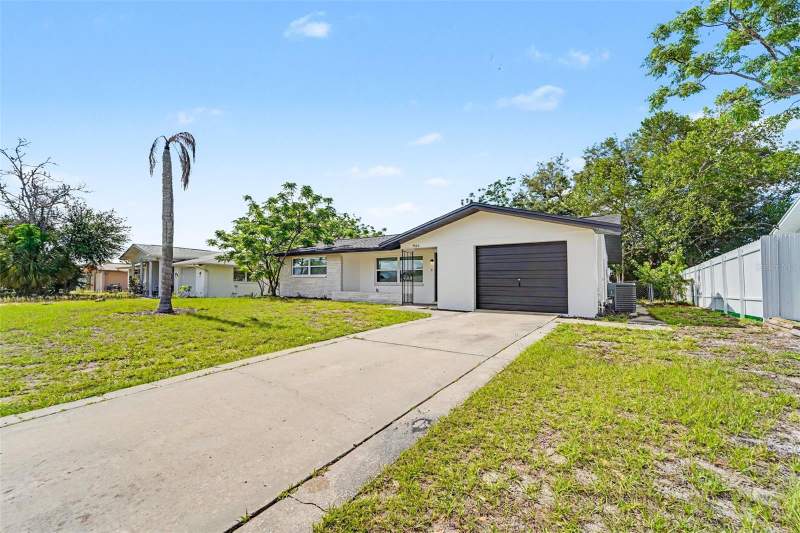 7808 BRACKEN DRIVE home for sale in Jasmine Lakes