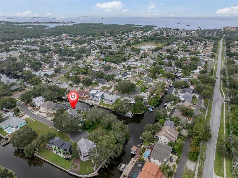 3 bedroom Single Family Residence at 4840 Hummingbird Trail, Blue Jay Woodlands - Ph 3, Palm Harbor — photo 4