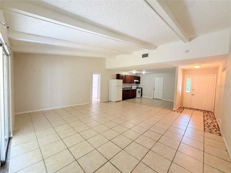 3 bedroom Single Family Residence at 336 Montgomery Court, Poinciana Village 1 Nbhd 1 North, Kissimmee — photo 4