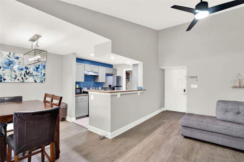 3 bedroom Condominium at 5545 DEVONBRIAR WAY #I201, REGENCY GARDENS, ORLANDO — photo 4