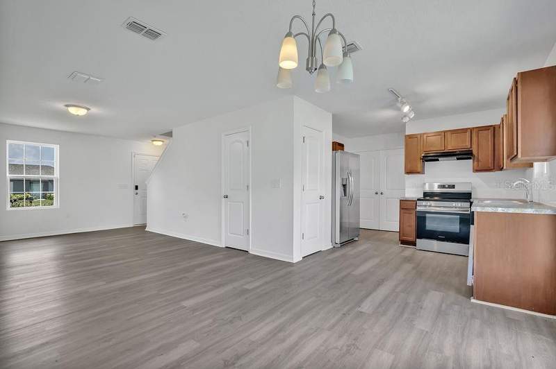 3 bedroom Single Family Residence at 303 Anchovie Court, Poinciana Nbrhd 04 Village 07, Poinciana — photo 5