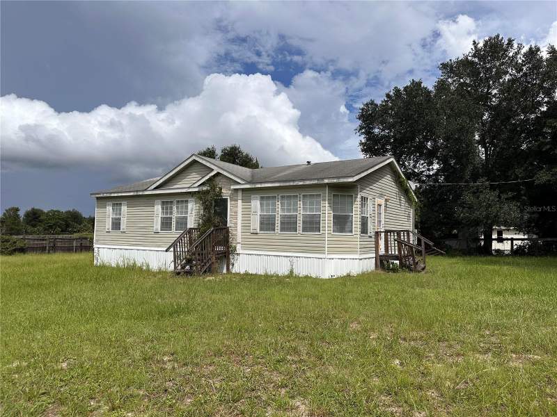 3 bedroom Manufactured Home at 10305 SE 148th Street, Lake Weir Shores Unit 3, Summerfield — photo 1
