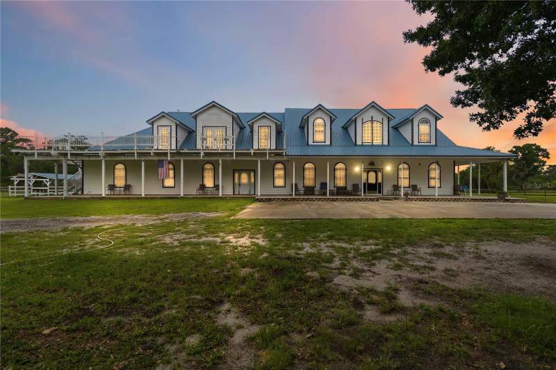 6 bedroom Single Family Residence at 31243 BEAR POND DRIVE, WEKIVA ESTATES, SORRENTO — photo 2