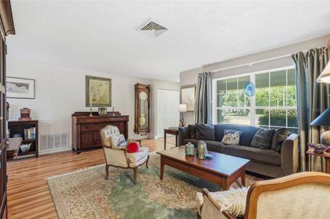1890 62nd Avenue, St Petersburg FL - photo 7 of 46