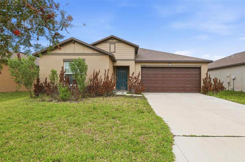 4 bedroom Single Family Residence at 3607 Natural Trace Street, D1X | North Park Isle Phase 2C 3B And 4, Plant City — photo 2
