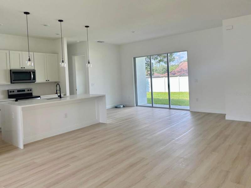 4 bedroom Single Family Residence at 13855 SW 33rd Court Road, Marion Oaks Un 01, Ocala — photo 5