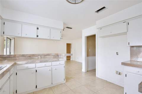 8611 El Prado Avenue, Orlando FL - photo 12 of 54