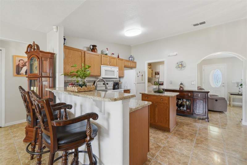3 bedroom Single Family Residence at 1029 Dudley Drive, Poinciana Village 2 Nbhd 1, Kissimmee — photo 4
