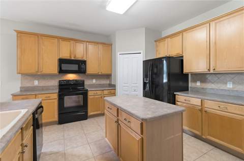 6658 Lake Pembroke Place, Orlando FL - photo 18 of 56