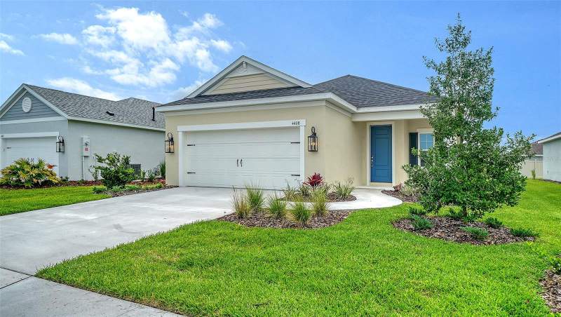 3 bedroom Single Family Residence at 4408 Spoon Blade Drive, Canoe Creek Ph IV, Parrish — photo 2