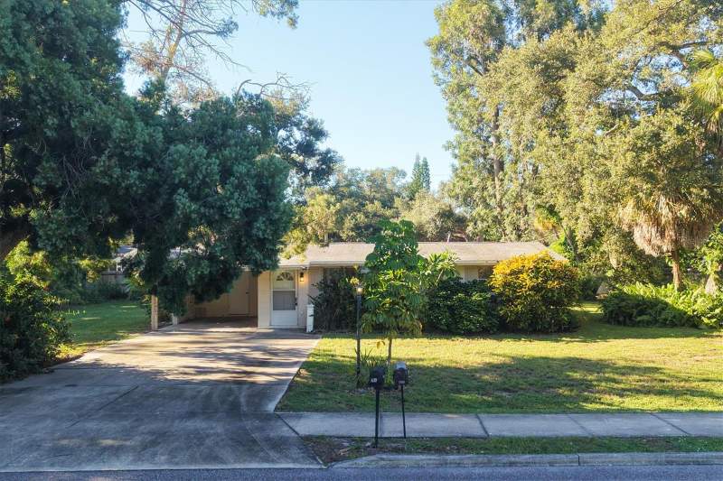 2 bedroom Single Family Residence at 260 Shamrock Drive, South Venice, Venice — photo 3