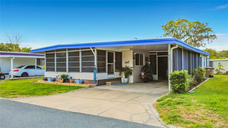 2 bedroom Mobile Home at 634 Misti Drive, Bonfire Mobile Home Village Sub, Leesburg — photo 3