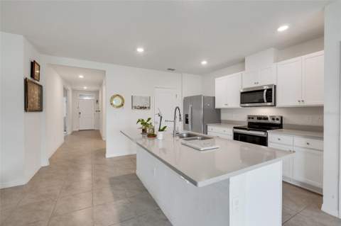 3041 Tobago Drive, Haines City FL - photo 12 of 36