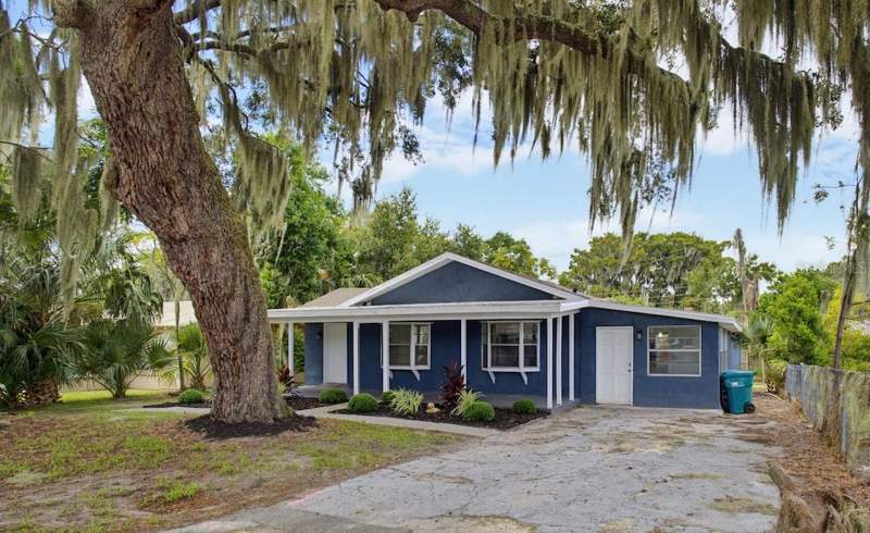 3 bedroom Single Family Residence at 33 W HERRICK DRIVE, EUSTIS SHOREACRES 03, EUSTIS — photo 1