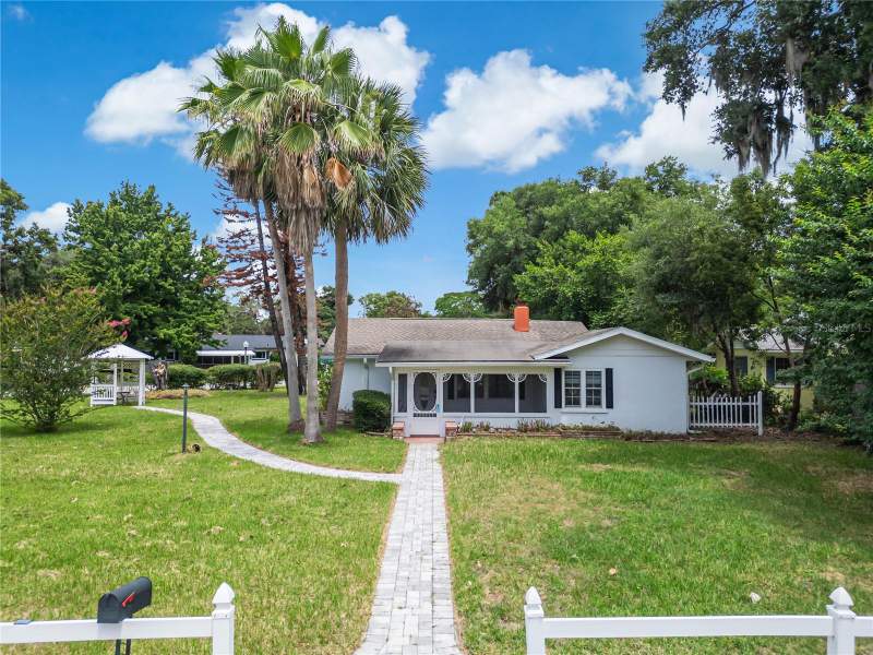 1635 GERTRUDE PLACE home for sale in Sylvan Shores