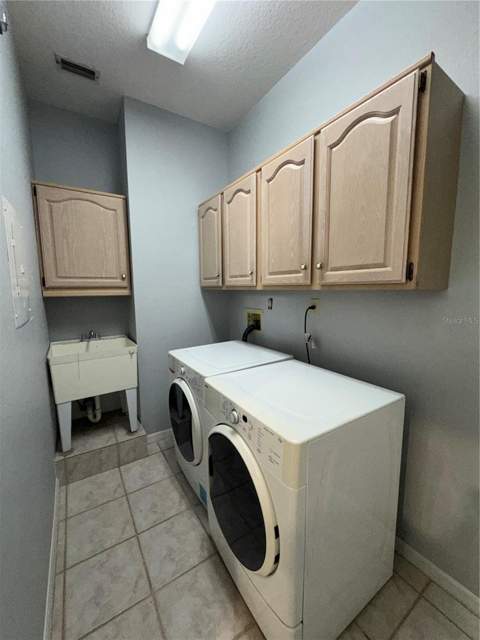 5754 Parkview Lake Drive, Orlando FL - photo 10 of 48