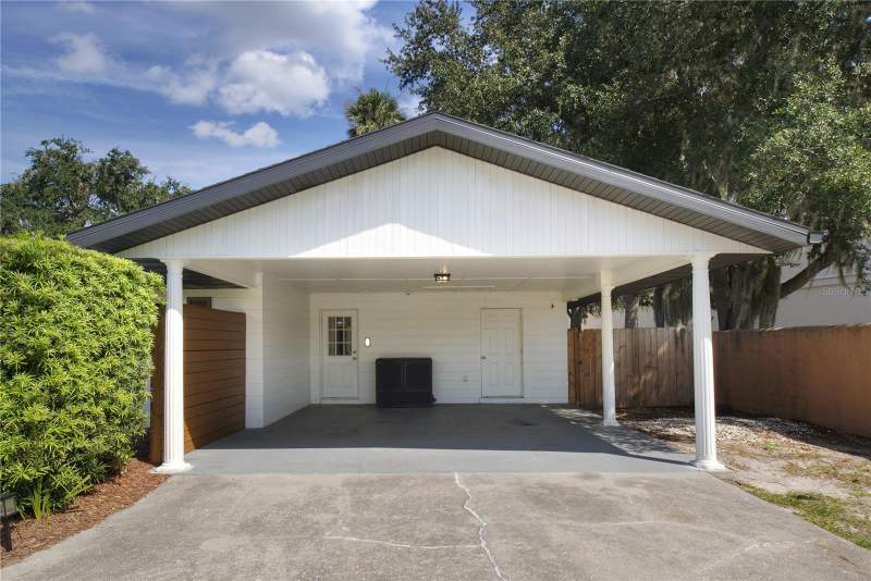 4 bedroom Single Family Residence at 920 Orange Avenue, Tavares Lakewood Park, Tavares — photo 4