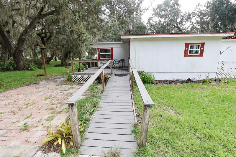 2 bedroom Manufactured Home at 2900 Tiger Lake Road, Lake Wales, Lake Wales — photo 4