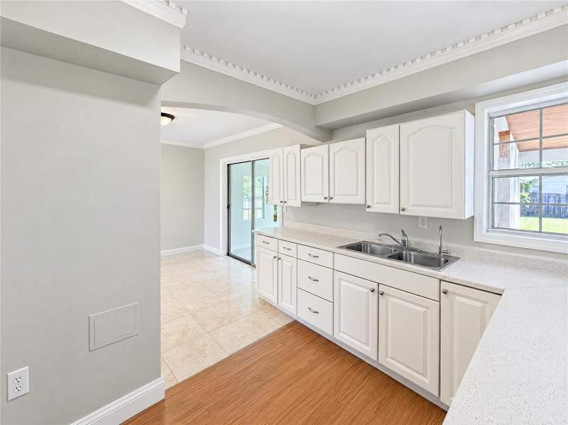 2 bedroom Single Family Residence at 1331 E Hancock Drive, Deltona Lakes Unit 30, Deltona — photo 2