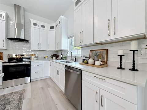 6481 28th Street, St Petersburg FL - photo 13 of 74