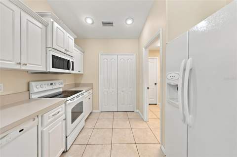 7146 Sablon Road, North Port FL - photo 11 of 40