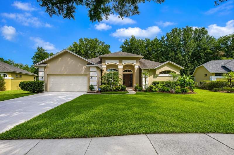 4 bedroom Single Family Residence at 4916 WILLOW RIDGE TERRACE, RIVER HILLS COUNTRY CLUB, VALRICO — photo 1