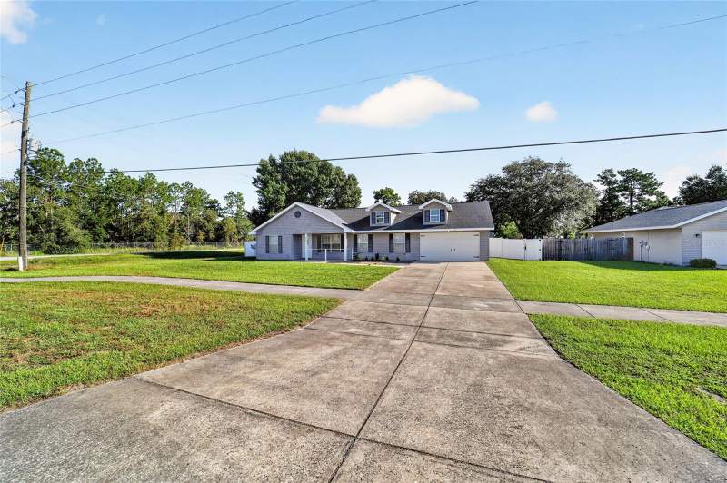 3 bedroom Single Family Residence at 6930 Bahia Road, Silver Acres 02 Add, Ocala — photo 3