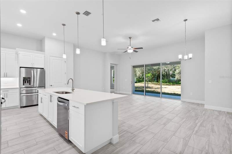 4 bedroom Single Family Residence at 335 Miller Road, Eureka Hammock, Sanford — photo 5