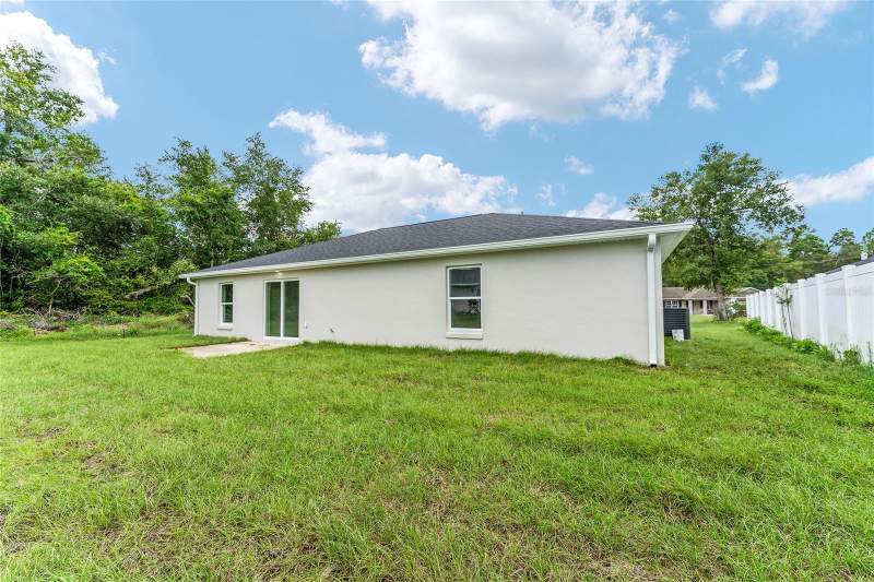 3 bedroom Single Family Residence at 13027 NE 5th Place, Trails East, Silver Springs — photo 4