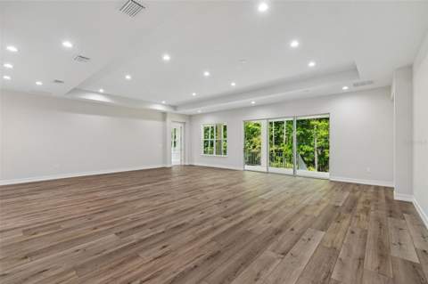 4881 Majestic Hills Loop, Brooksville FL - photo 15 of 65