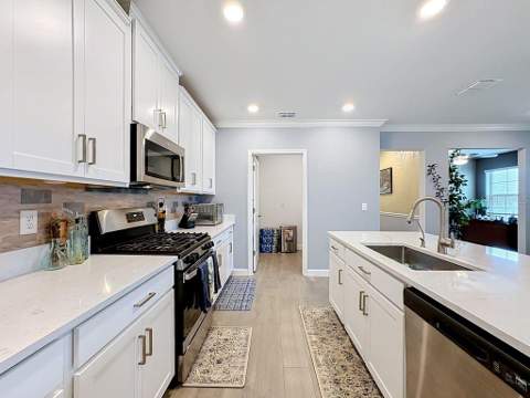 17255 Holly Well Avenue, Wimauma FL - photo 23 of 63