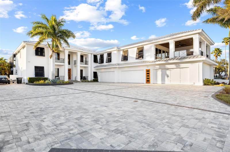 5 bedroom Single Family Residence at 951 S Bayshore Boulevard, Bonita Vista, Safety Harbor — photo 2