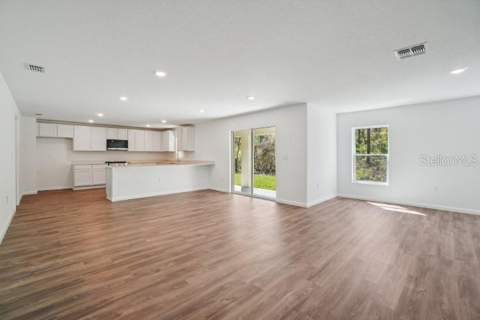 12048 Pembrooke Avenue, Weeki Wachee FL - photo 13 of 33