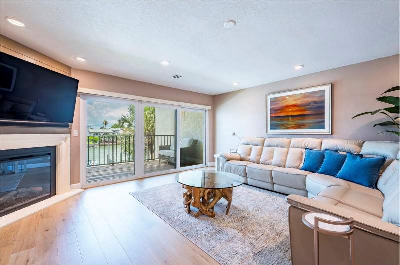 3 bedroom Townhouse at 218 Skiff Point, Skiff Harbour Twnhs Condo, Clearwater Beach — photo 3