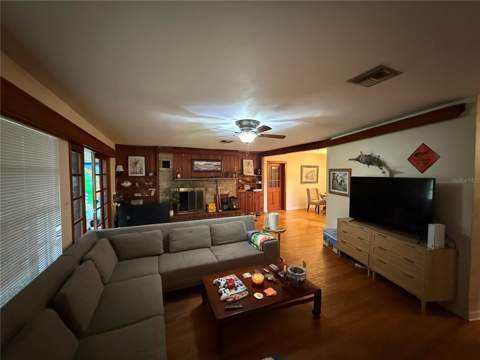 100 NW 32nd Street, Gainesville FL - photo 6 of 14