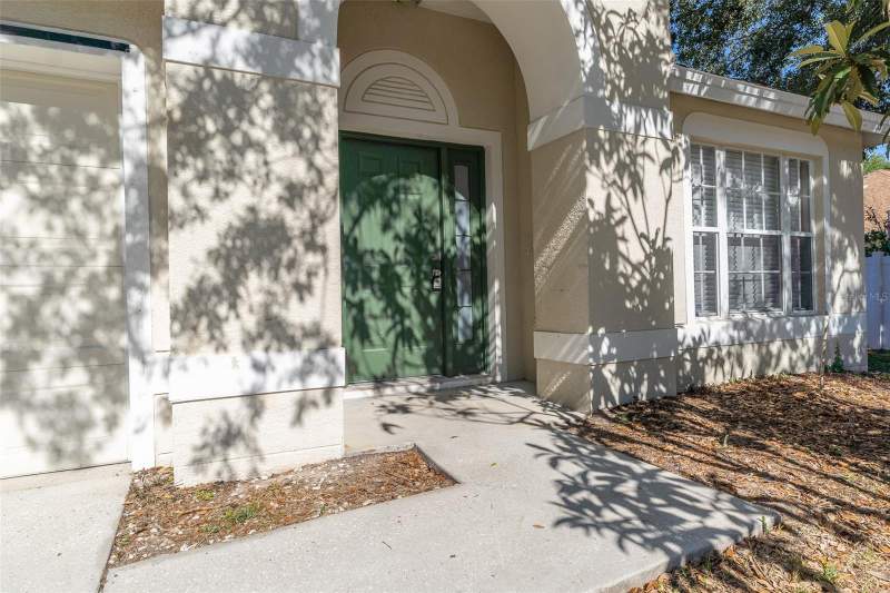 4 bedroom Single Family Residence at 12907 Early Run Lane, South Pointe Ph 10 & 11, Riverview — photo 4
