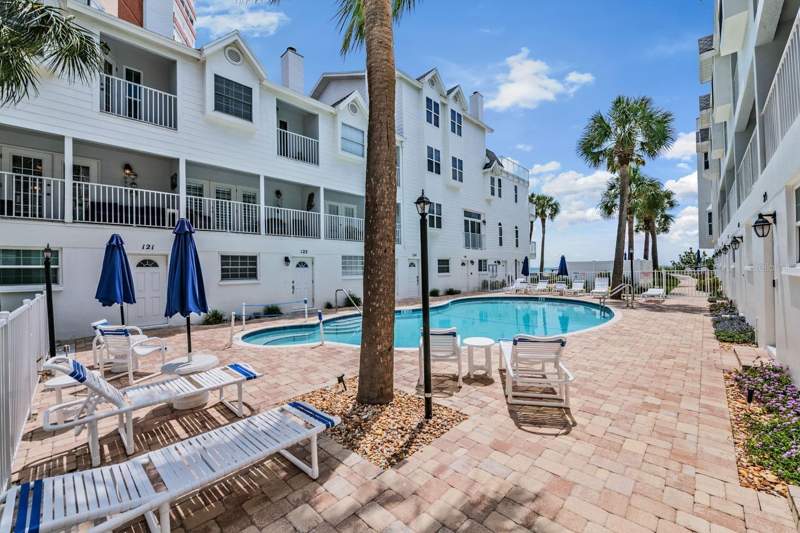 2 bedroom Townhouse at 17960 Gulf Boulevard #121, Sunset Reef, Redington Shores — photo 3