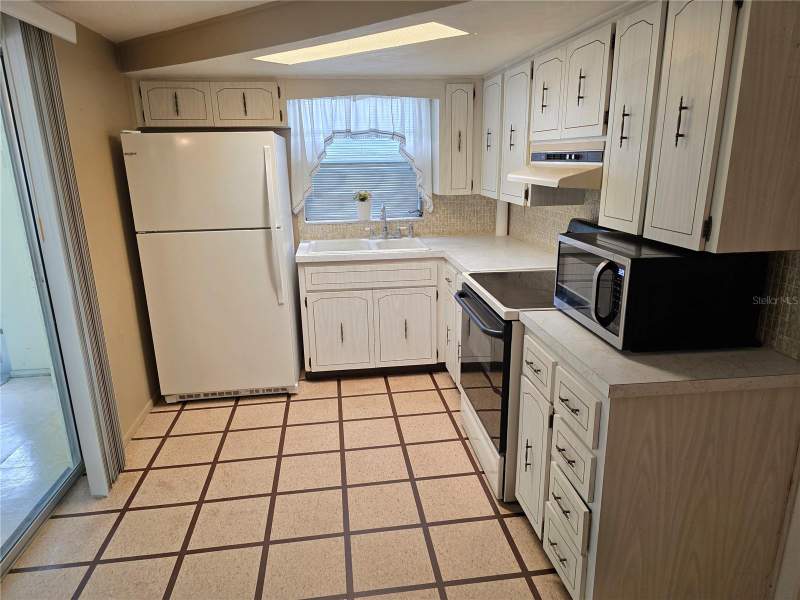 2 bedroom Single Family Residence at 9920 Richwood Lane, The Lakes, Port Richey — photo 5