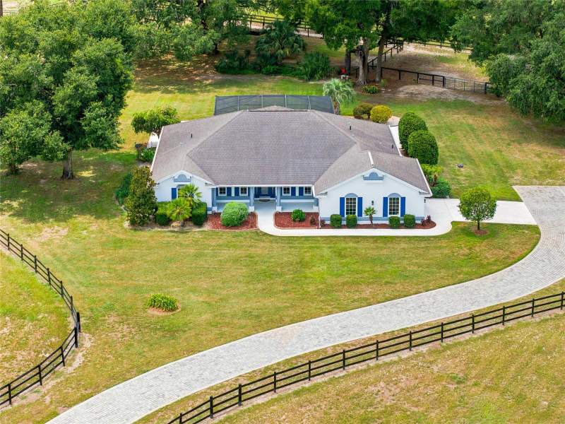 4 bedroom Farm at 16050 NW 10th Circle, Paddocks/Millwood, Citra — photo 5