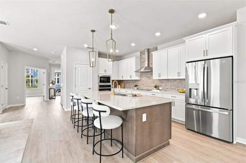 14975 Sirleaf Drive, Orlando FL - photo 6 of 37