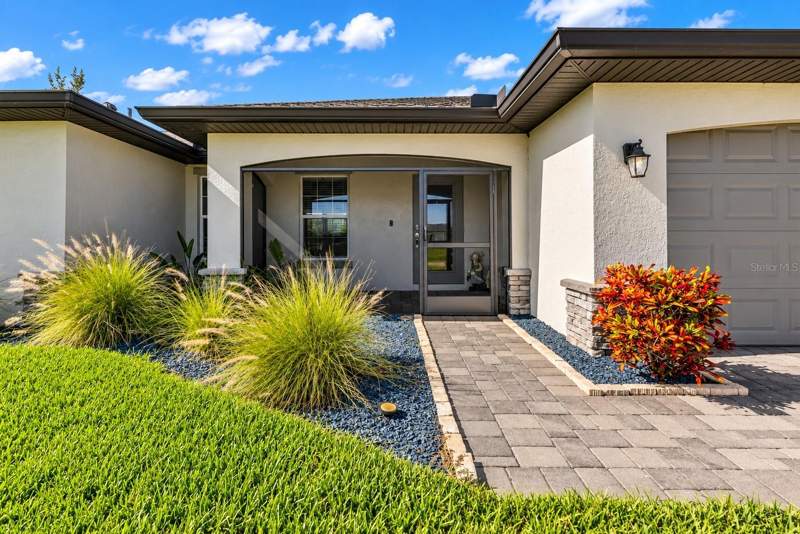 3 bedroom Single Family Residence at 2926 NW 25th Street, Cape Coral, Cape Coral — photo 3
