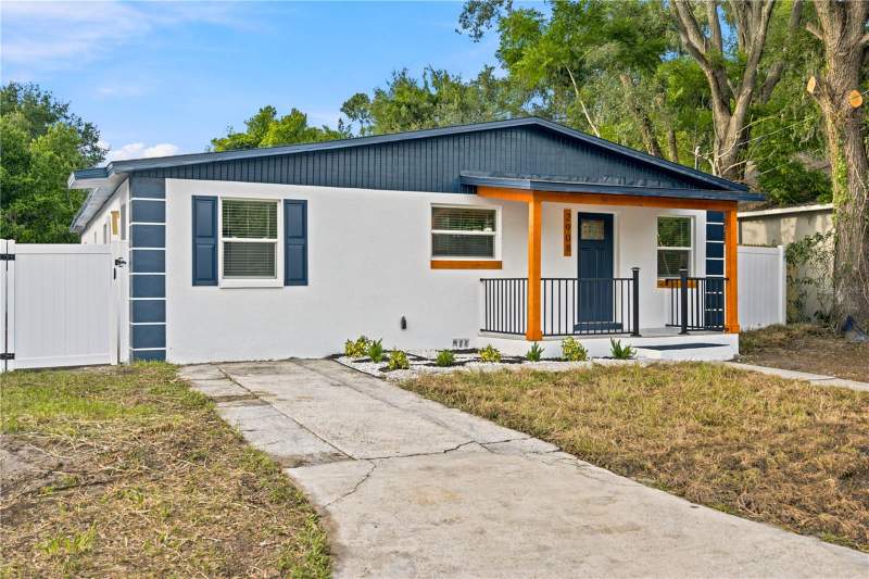 3 bedroom Single Family Residence at 2908 E 26th Avenue, Campobello Blocks 1 To 30, Tampa — photo 2
