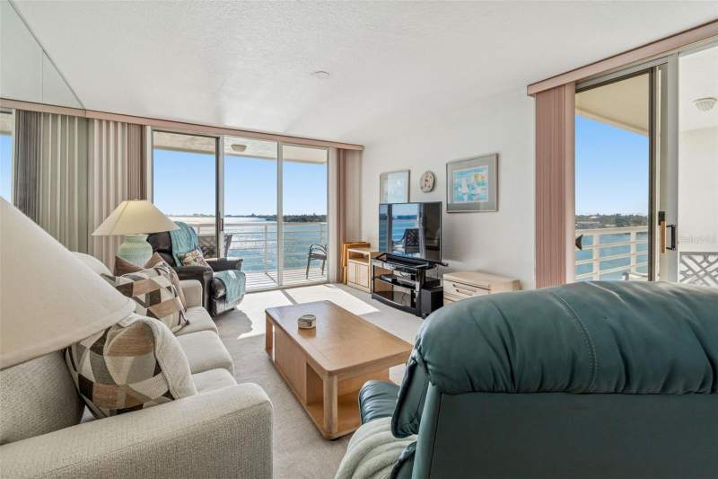 2 bedroom Condominium at 6105 Bahia Del Mar Circle #686, Bahia Vista, St Petersburg — photo 5
