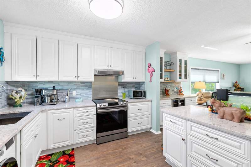 2 bedroom Condominium at 2259 Costa Rican Drive #23, On Top Of The World, Clearwater — photo 2