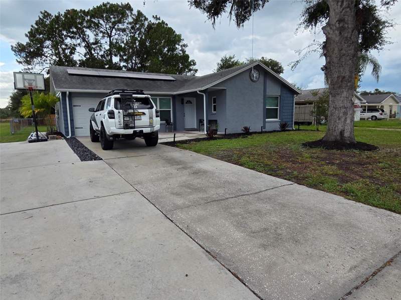 3101 SEVEN SPRINGS BOULEVARD home for sale in Venice Estates