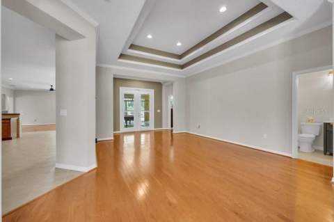 6122 Kestrelpark Drive, Lithia FL - photo 8 of 54