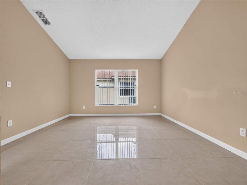 4 bedroom Single Family Residence at 507 Canary Island Court, Waterford Chase Village Tract E, Orlando — photo 4