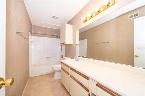 4367 Thornbriar Lane #206, Orlando FL - photo 15 of 22